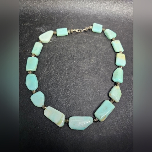 Elegant Turquoise Necklace - Picture 1 of 7